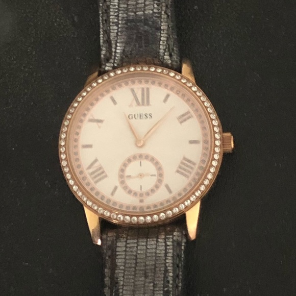 Guess Watch - Picture 3 of 3